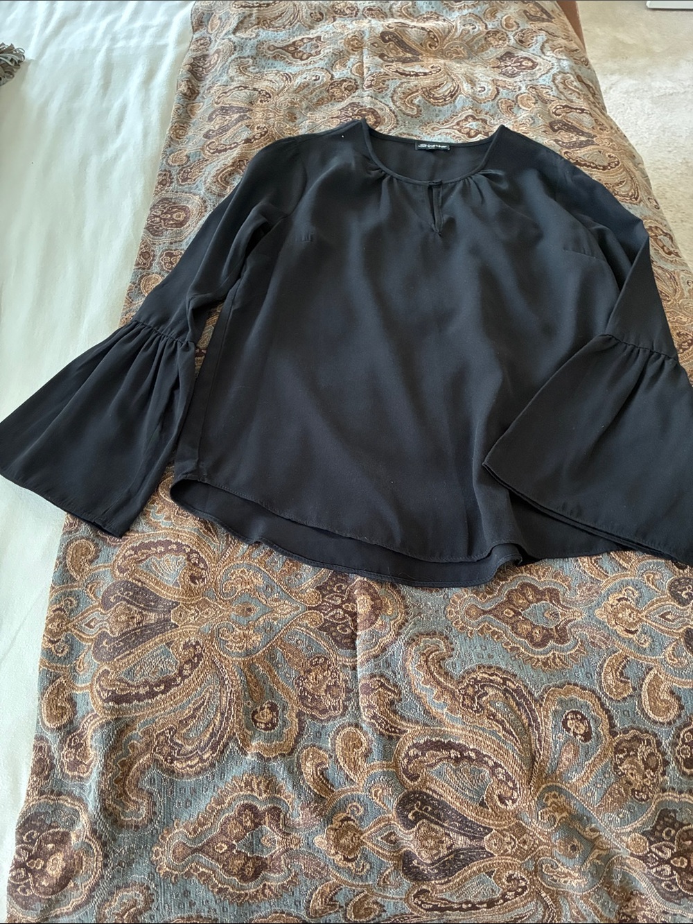 Shinestar Black Bell-Sleeve Blouse